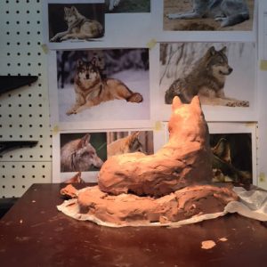 08 wolf sculpture